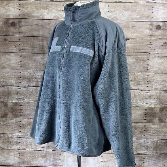 US Military Size Large Gen III Polartec 100 Cold Weather Fleece Jacket Green GC - Picture 2 of 13